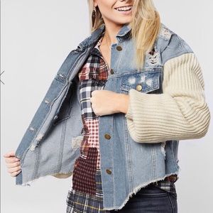 Sweater Sleeve Denim Jacket 🧥